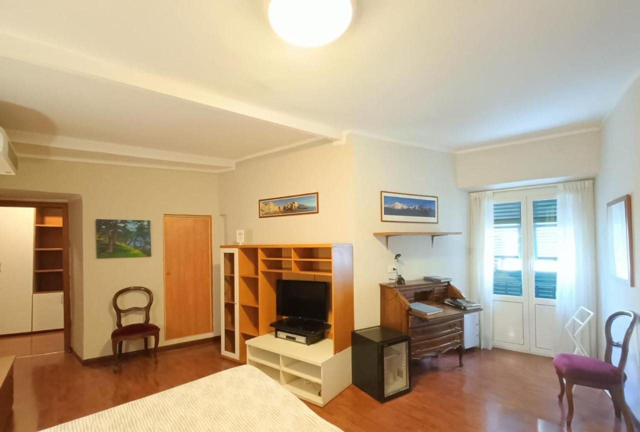 Helvetia 3* Genua